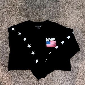 Pacsun Cropped "NASA" Tee Shirt in black size large
